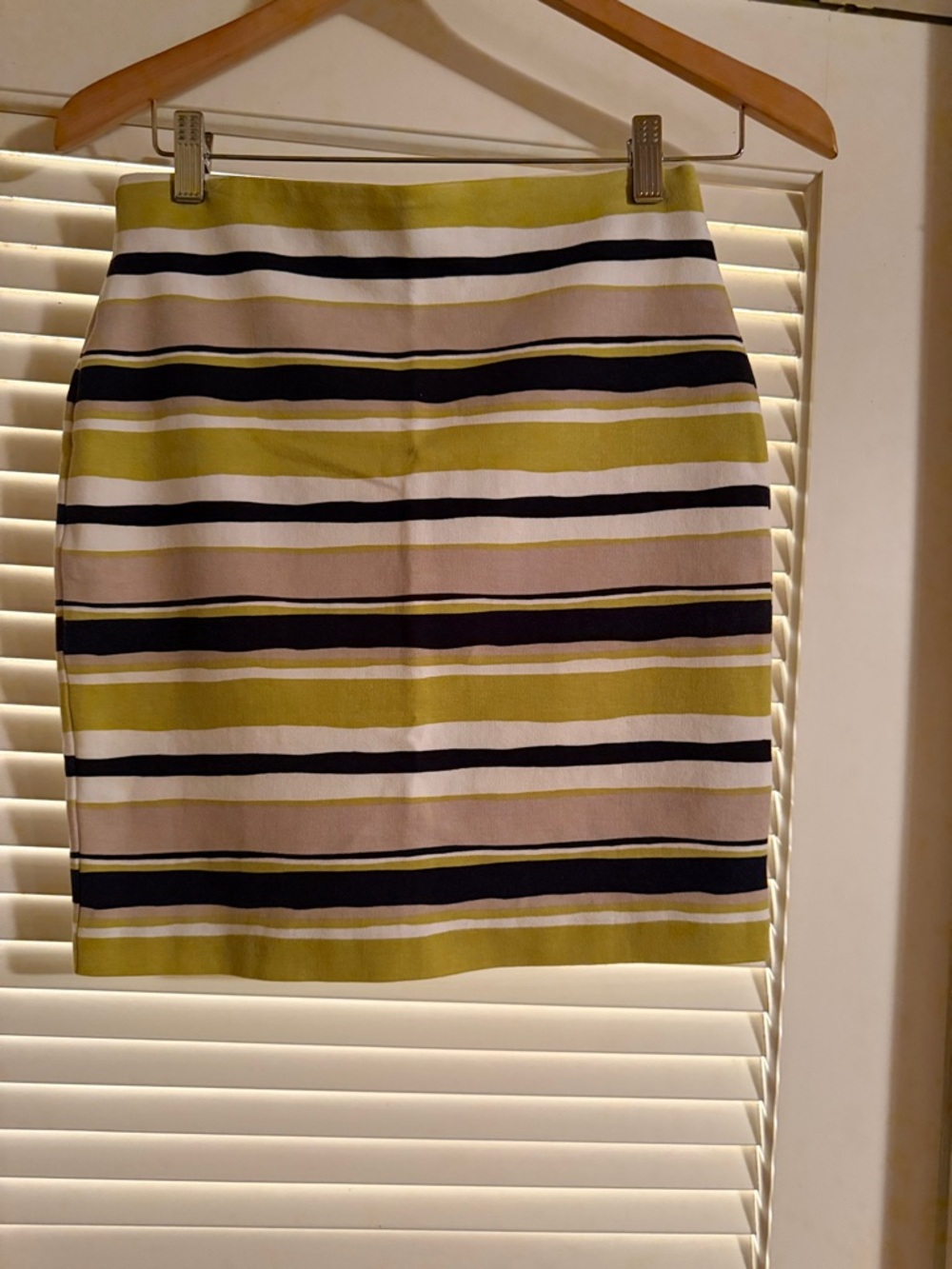Ann Taylor Striped Pencil Skirt in Olive Green, Black & Cream